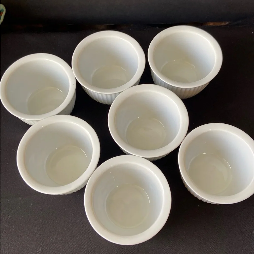 Sur La Table small serving bowls (7) different shape - Picture 3 of 5